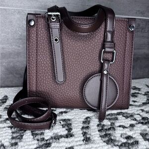 Textured faux Brown Leather Crossbody Bag